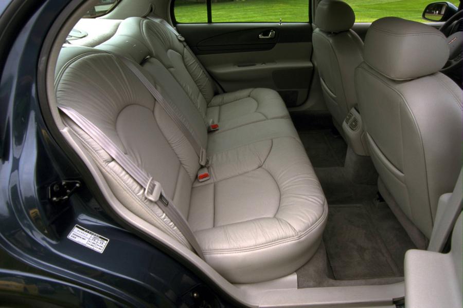  Lincoln Continental 1998 года  (фото 17 из 99)